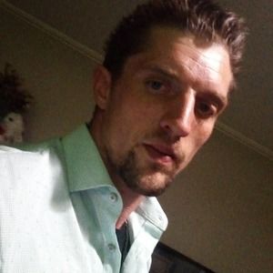 Meet your Posher, Travis